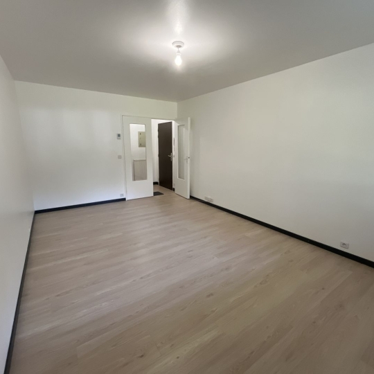  PASSION IMMO : Apartment | RUEIL-MALMAISON (92500) | 33 m2 | 197 000 € 