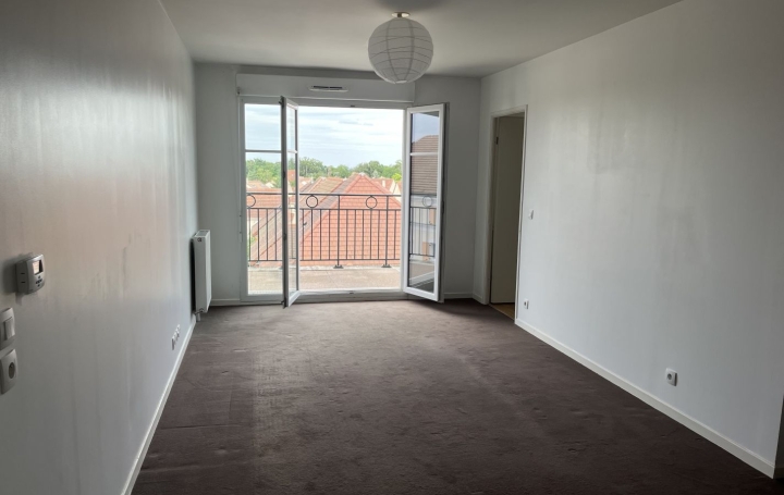 Appartement P2   VAUREAL  40 m2 175 000 € 